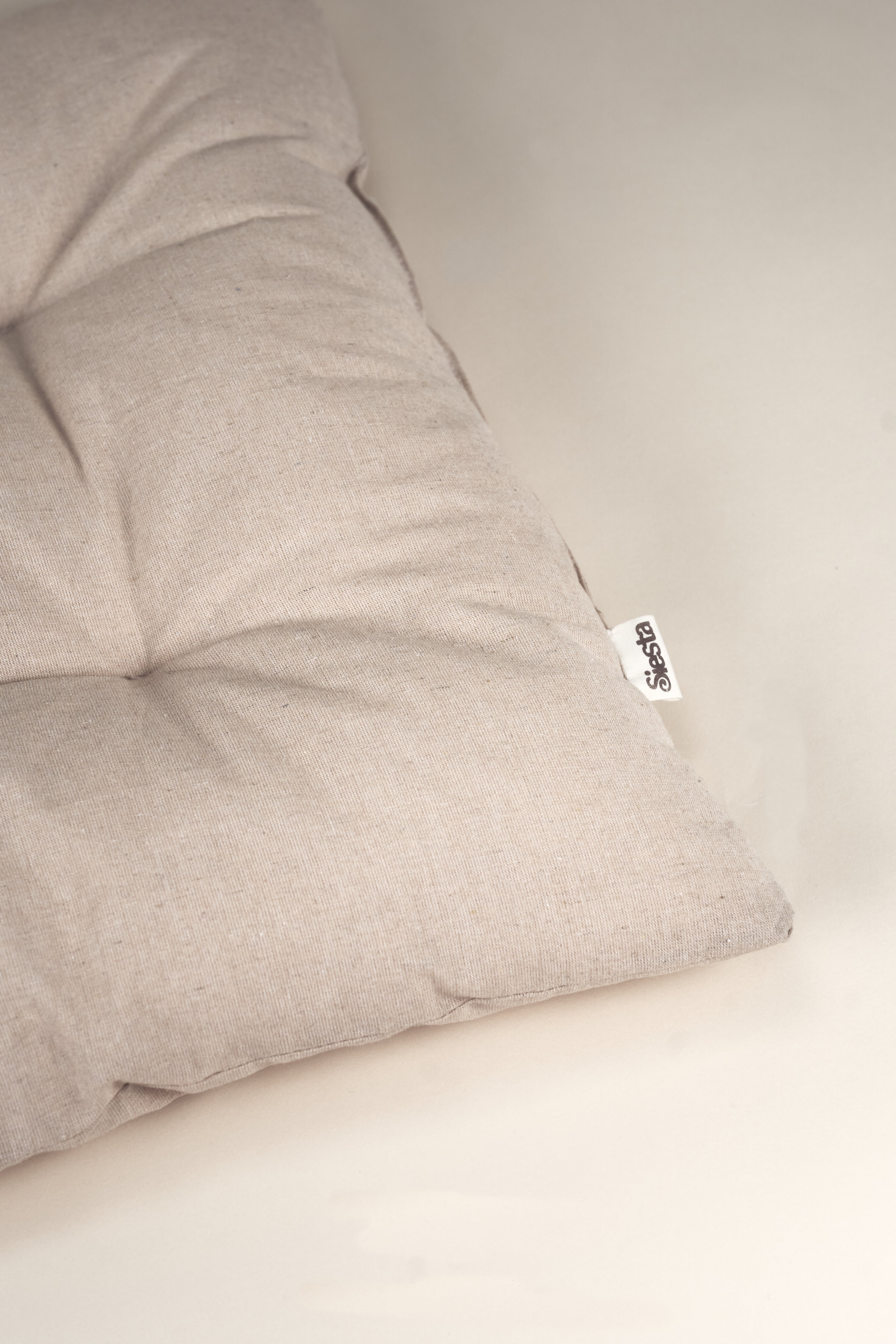 Beige Cotton Linen Dog Cushion Bed - Nido